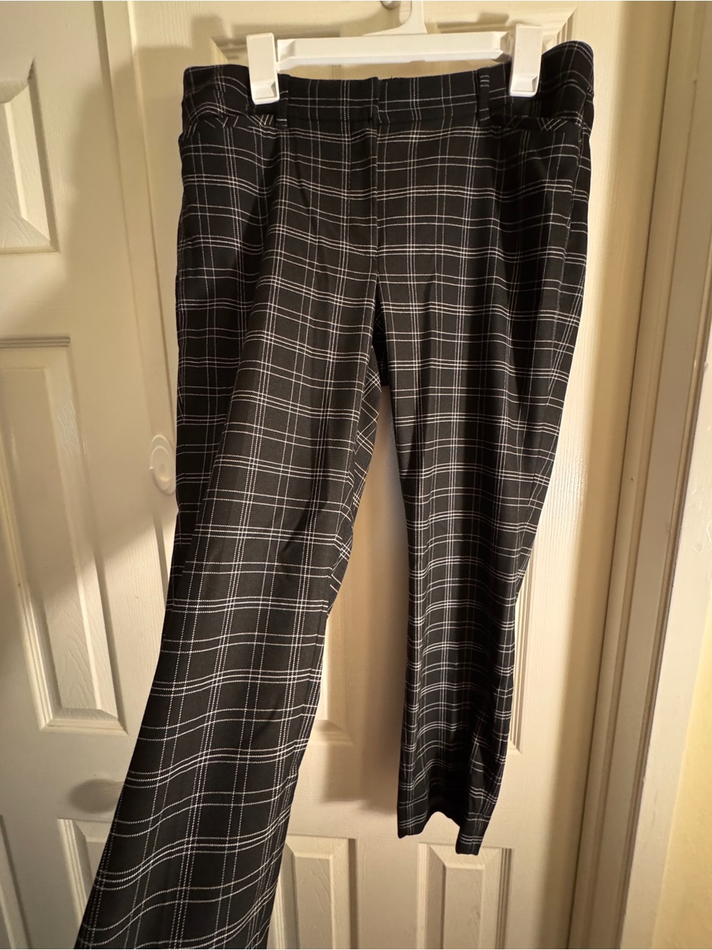 White House Black Market Slim Ankle Plaid Pants - Black & White Windowpane